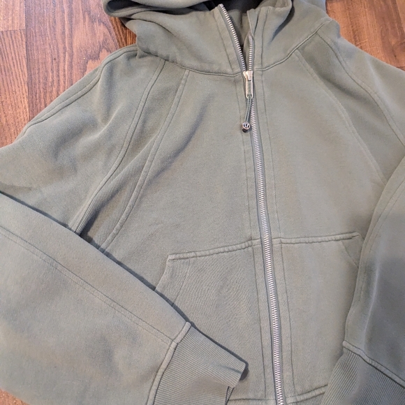 lululemon cropped scuba hoodie Full zip womens M/L sage green long sleeve hood - Picture 2 of 9